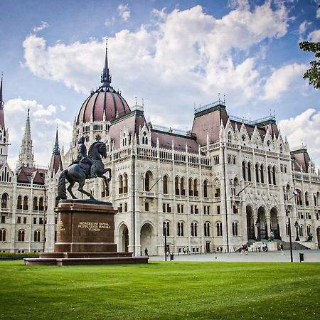 Heart Of The City, Entire Very Big Apartment Budapesta Exterior foto
