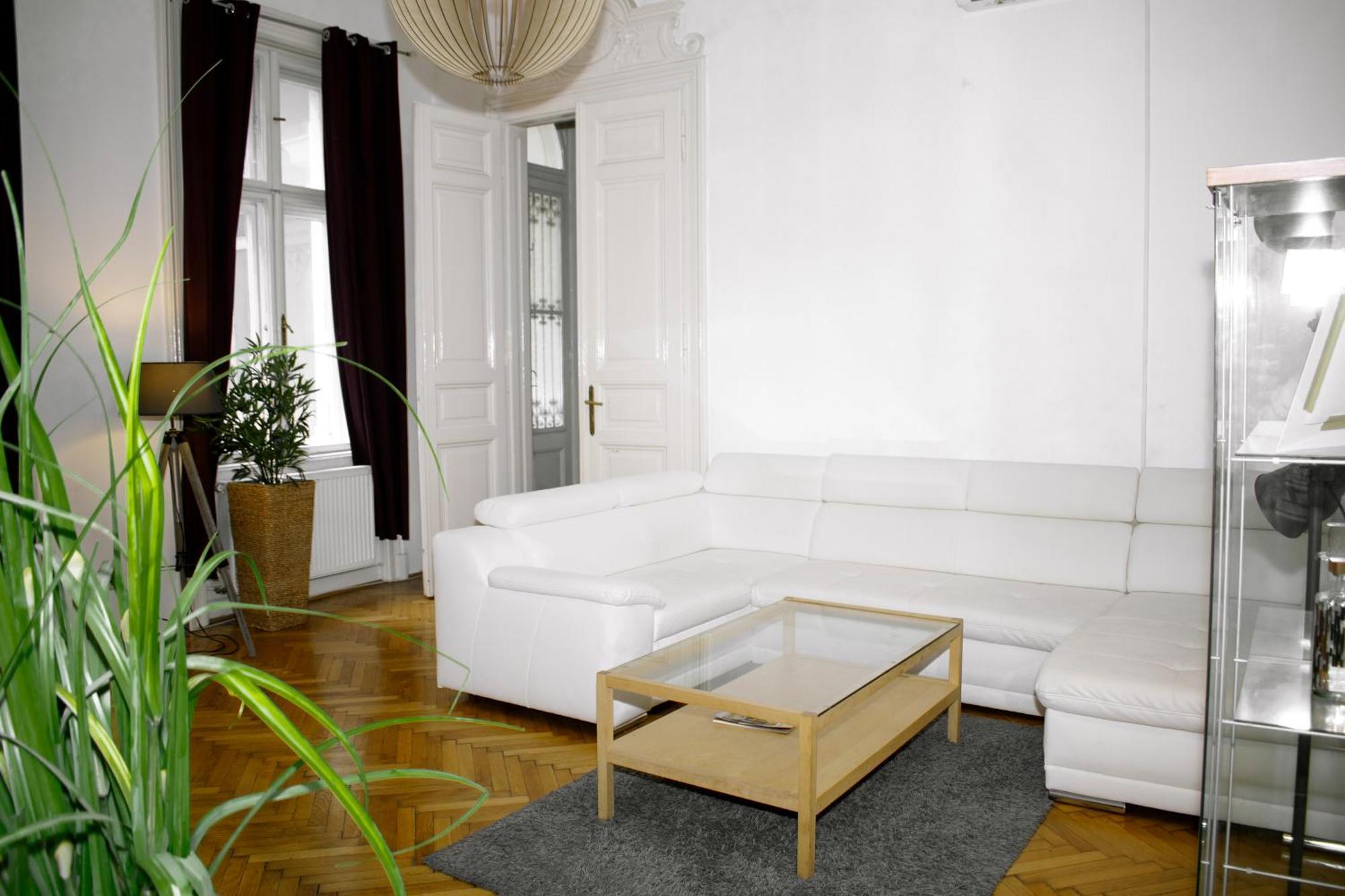 Heart Of The City, Entire Very Big Apartment Budapesta Exterior foto