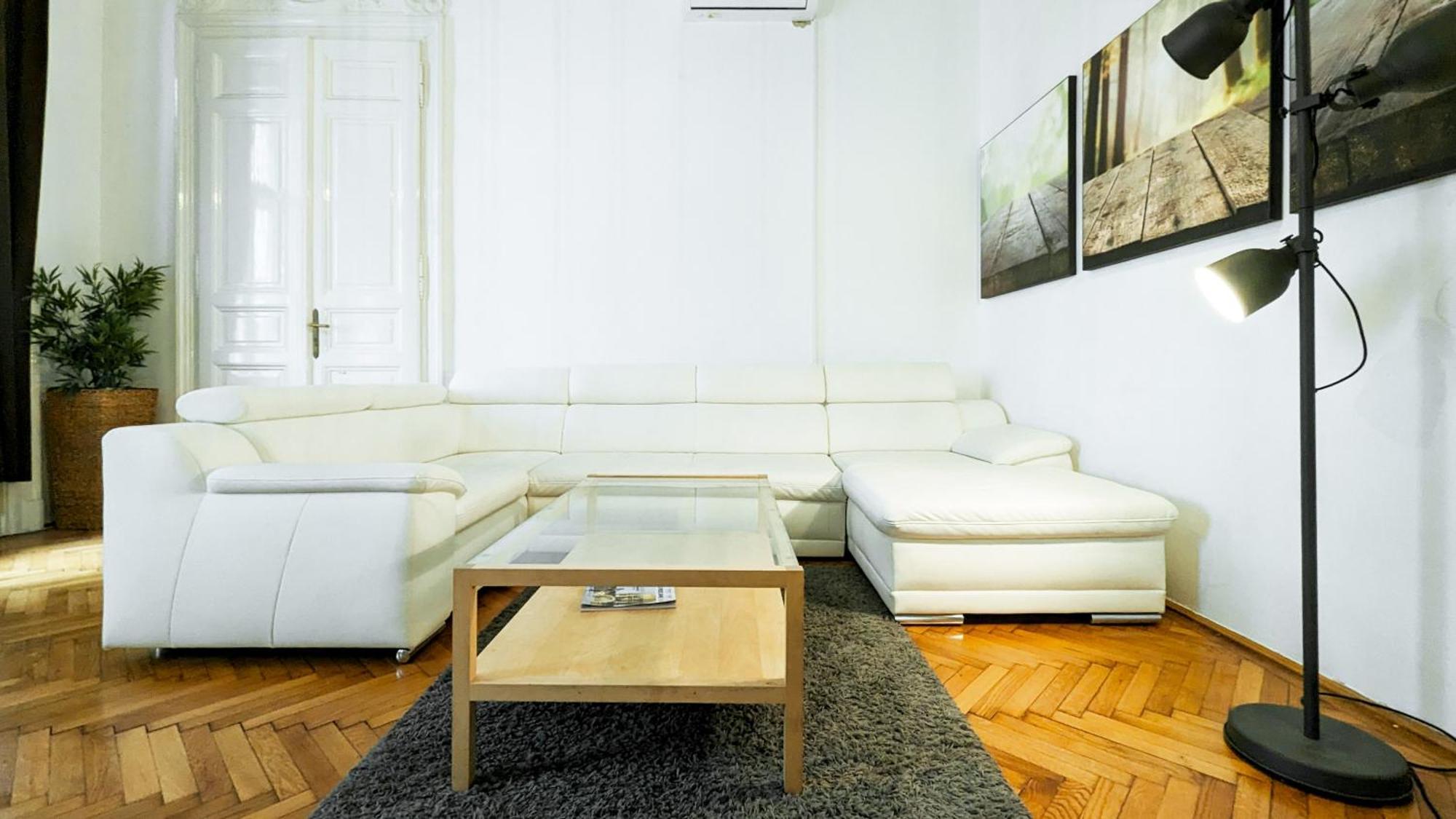 Heart Of The City, Entire Very Big Apartment Budapesta Exterior foto