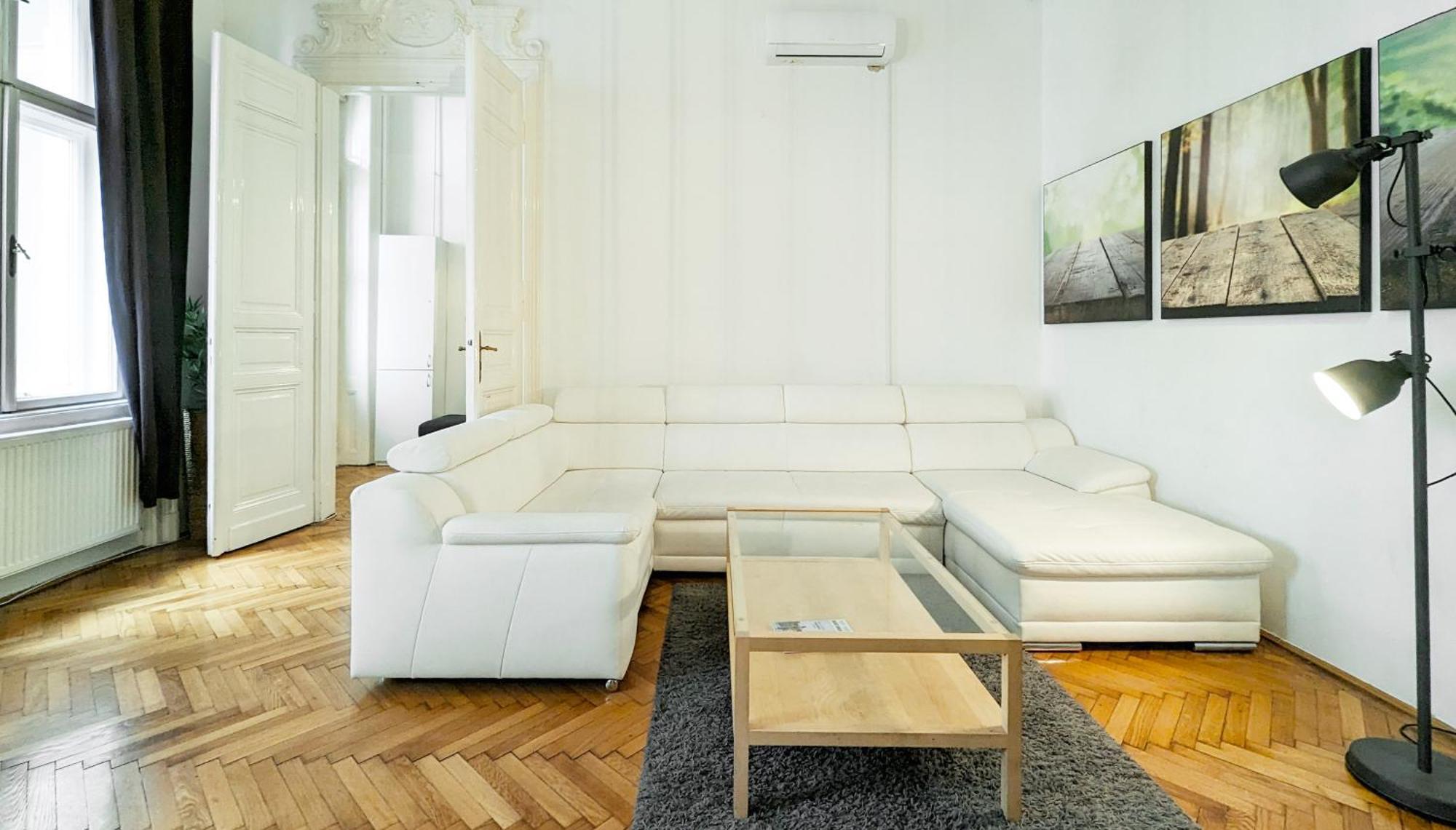 Heart Of The City, Entire Very Big Apartment Budapesta Exterior foto