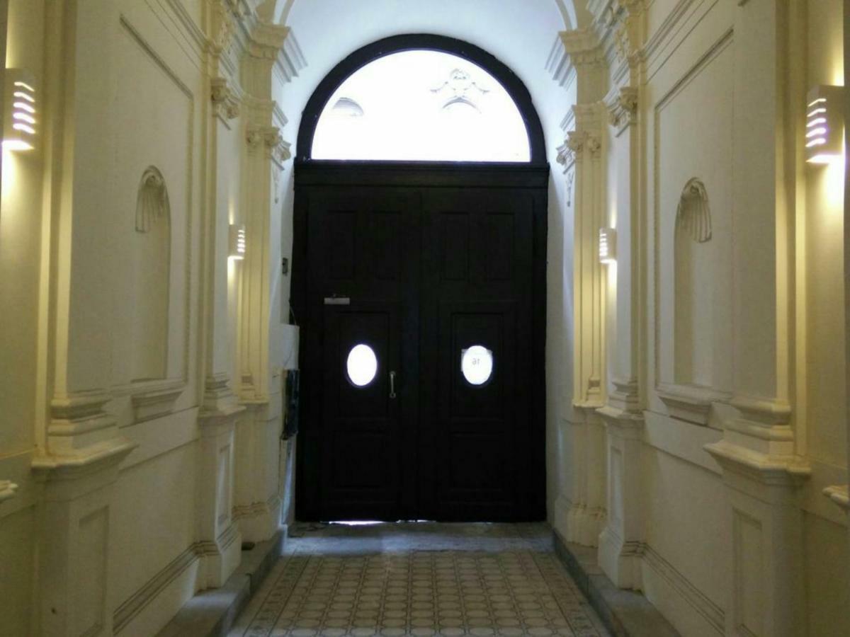 Heart Of The City, Entire Very Big Apartment Budapesta Exterior foto